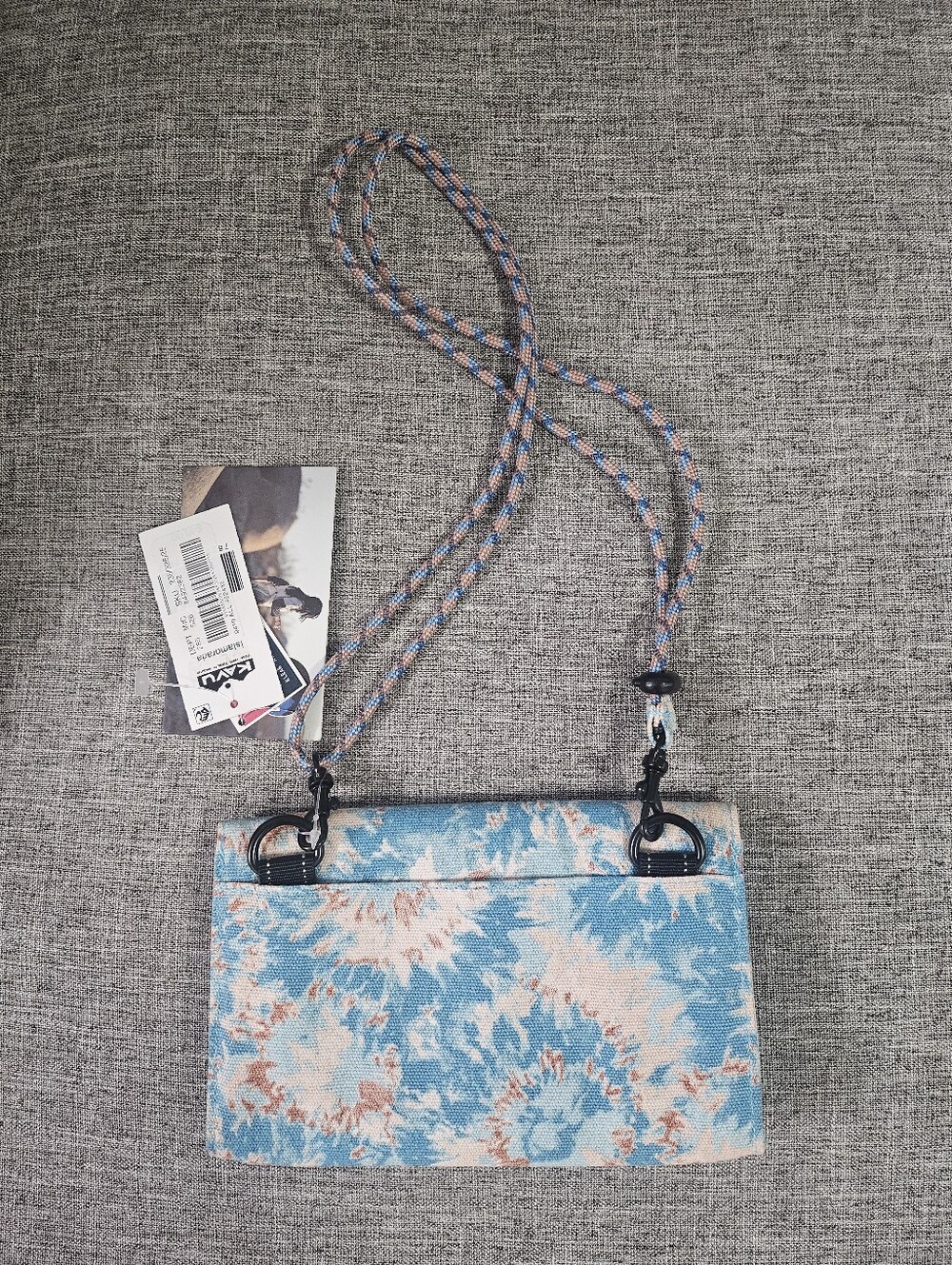 ❌️🚫 SOLD! NWT! Kavu Islamorada Blue and Peach Tie-Dye Mini Crossbody Wallet - Picture 2 of 5